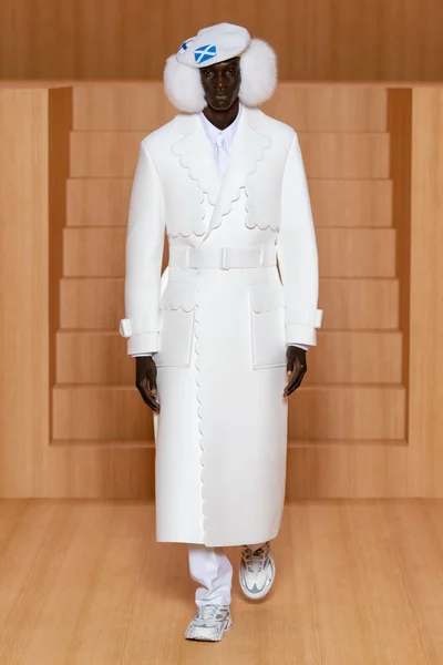 Look 63